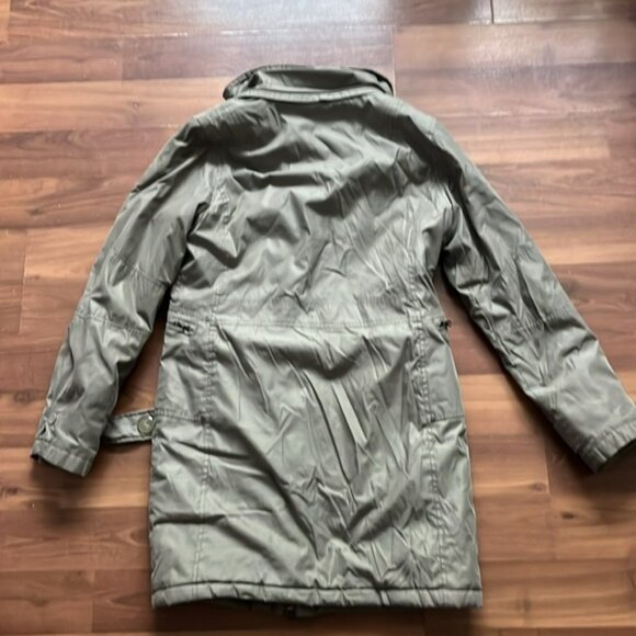 Green Parka by TNA Size M Woman’s Tan Faux Fur Lining and 4 Pockets *no hood fur - Picture 5 of 12